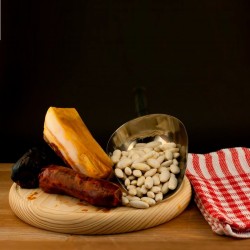 Lote fabada, fabes asturianas y compango